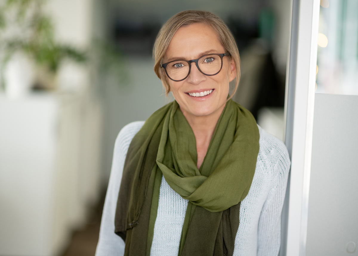 Porträtfoto von Dr. Carolina Pasamonik